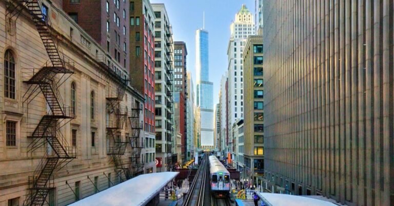 Philadelphias-transit-budget-woes-disrupt-school-commutes.jpg