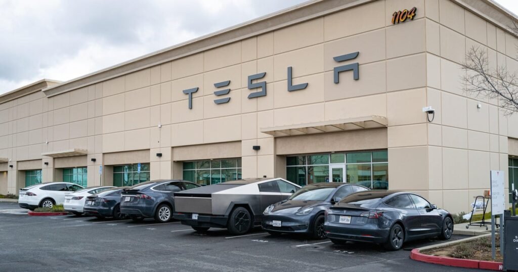 Tesla-ordered-to-pay-200-million-in-punitive-damages-over.jpg