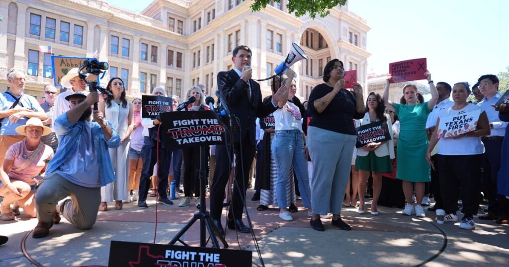 Texas-Democratic-legislators-flee-state-to-protest-GOPs-redistricting-plan.jpg