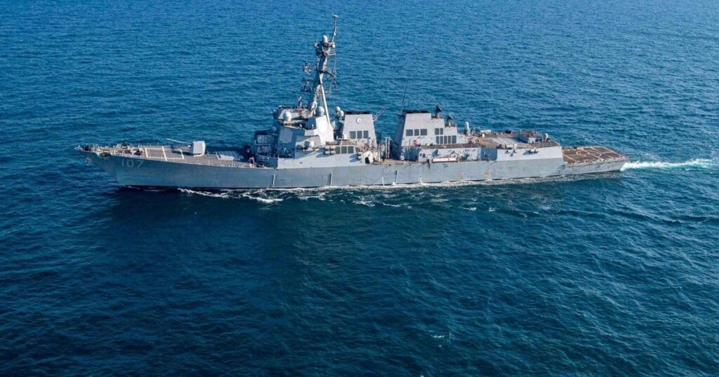 US-warships-to-sail-off-Venezuela-as-tension-soars-between.jpg
