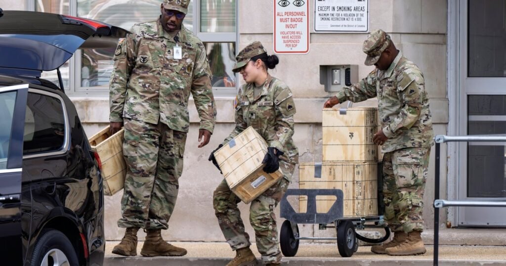 What-the-National-Guard-and-federal-law-enforcement-can-and.jpg